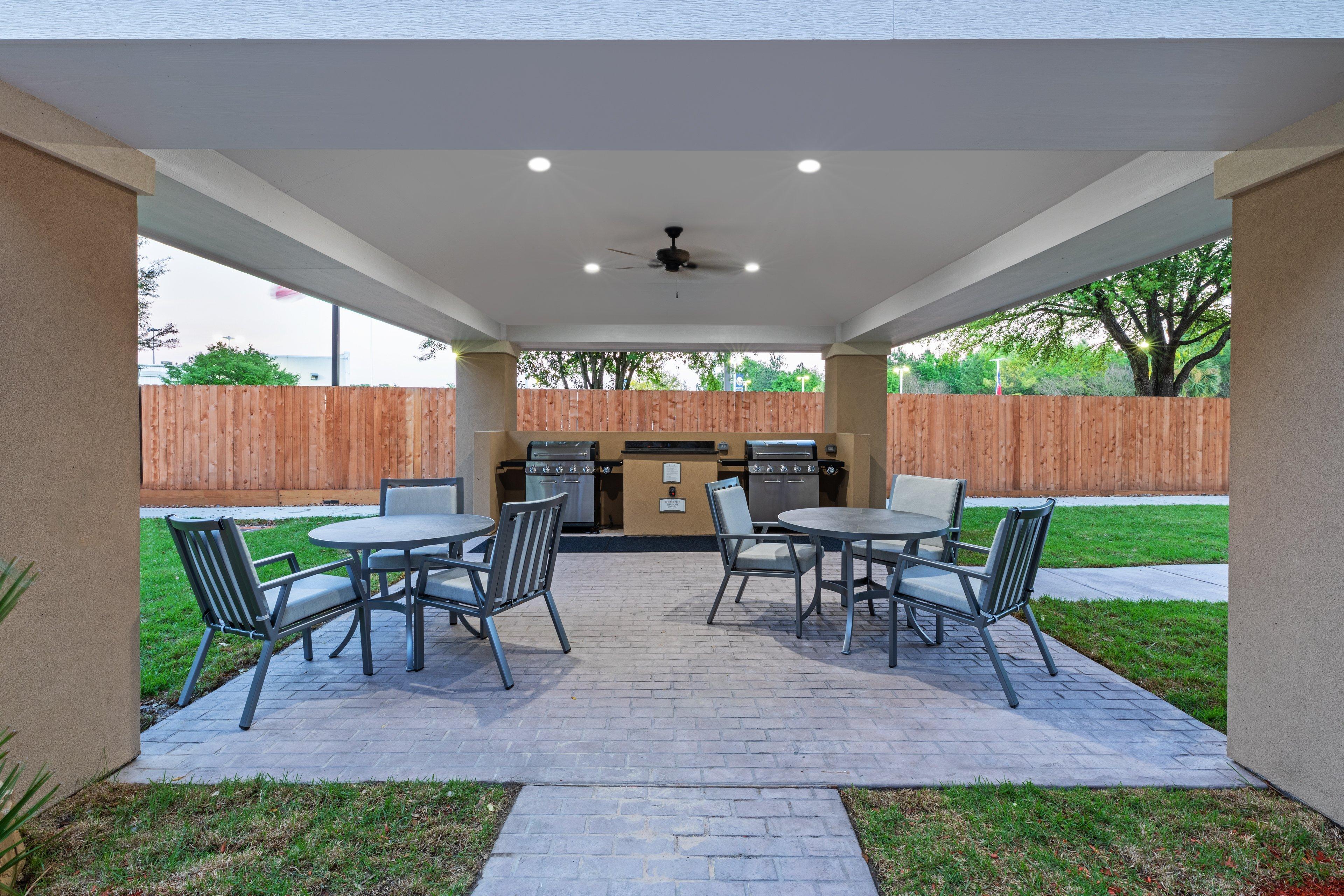Staybridge Suites - Houston Iah Airport East By Ihg Humble Eksteriør billede