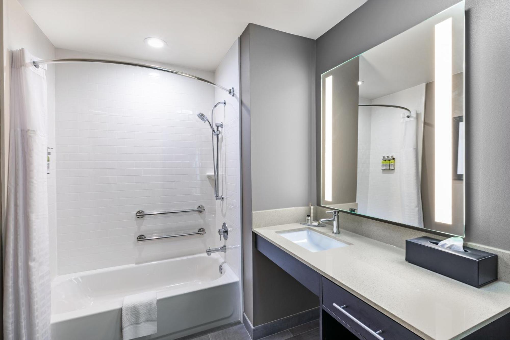 Staybridge Suites - Houston Iah Airport East By Ihg Humble Eksteriør billede
